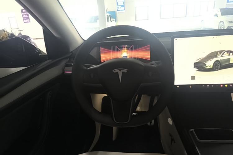 Used Tesla Model Y 2024 Rear-Wheel-Drive Version Steering Wheel