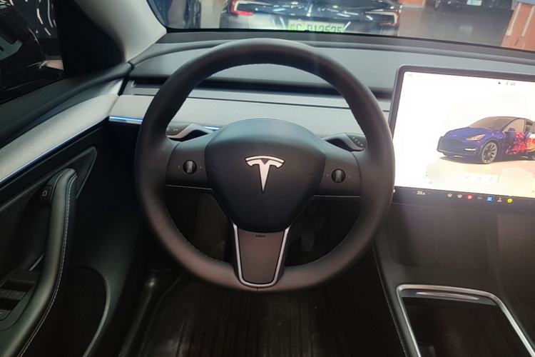 Used Tesla Model Y 2024 Rear-Wheel-Drive Version Steering Wheel