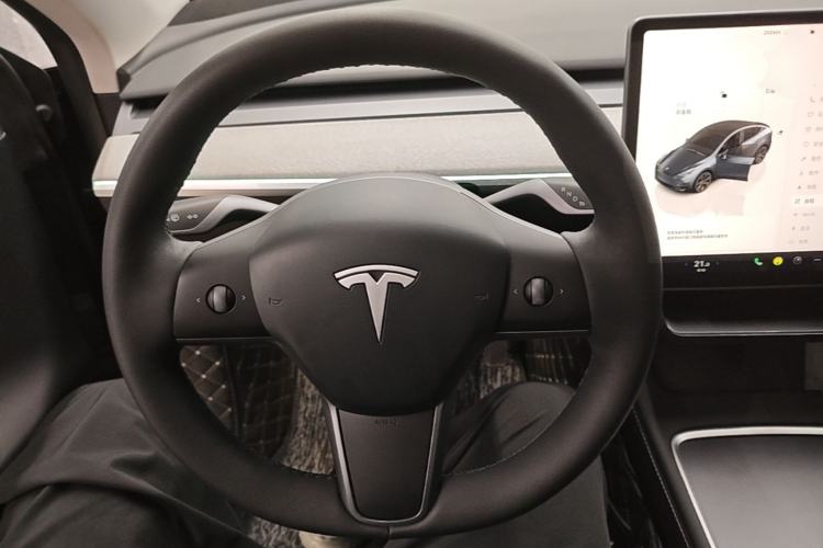Used Tesla Model Y 2024 Rear-Wheel-Drive Version Steering Wheel