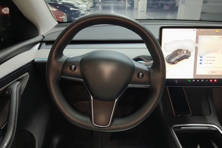 Used Tesla Model Y 2024 Rear-Wheel-Drive Version Steering Wheel
