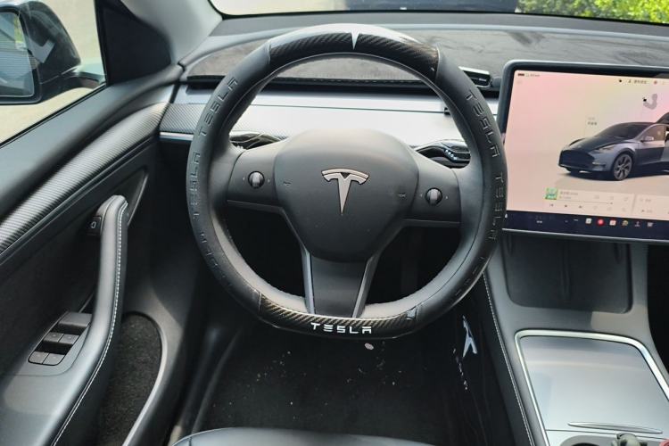 Used Tesla Model Y 2024 Rear-Wheel-Drive Version Steering Wheel