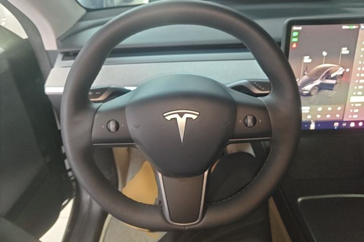 Used Tesla Model Y 2024 Rear-Wheel-Drive Version Steering Wheel