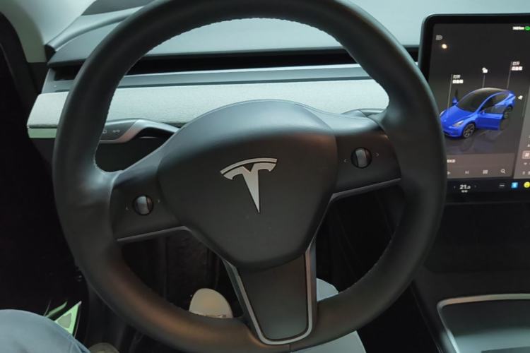Used Tesla Model Y 2024 Rear-Wheel-Drive Version Steering Wheel