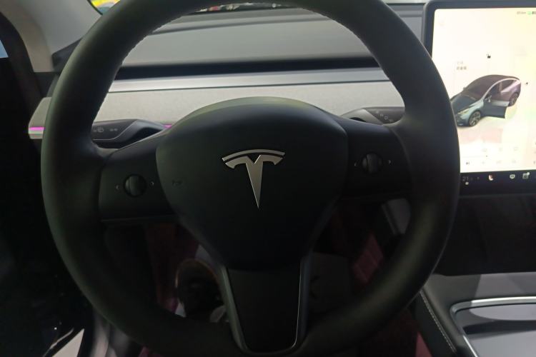Used Tesla Model Y 2024 Rear-Wheel-Drive Version Steering Wheel