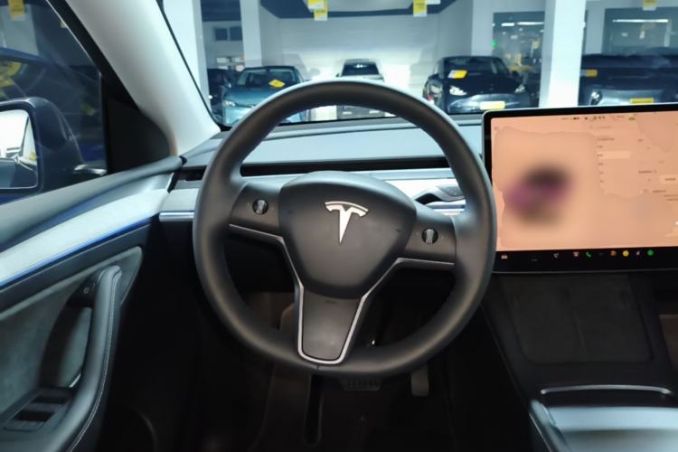 Used Tesla Model Y 2024 Rear-Wheel-Drive Version Steering Wheel