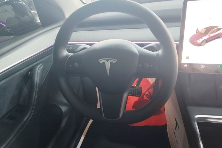 Used Tesla Model Y 2024 Rear-Wheel-Drive Version Steering Wheel