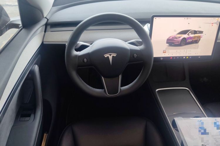 Used Tesla Model Y 2024 Rear-Wheel-Drive Version Steering Wheel