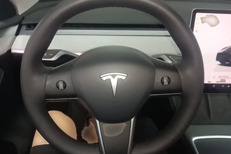 Used Tesla Model Y 2024 Rear-Wheel-Drive Version Steering Wheel