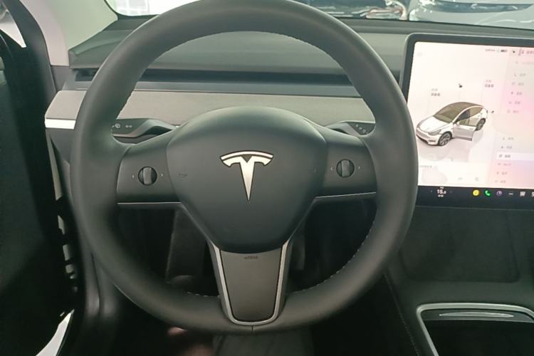 Used Tesla Model Y 2024 Rear-Wheel-Drive Version Steering Wheel