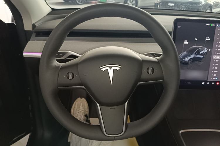 Used Tesla Model Y 2024 Rear-Wheel-Drive Version Steering Wheel