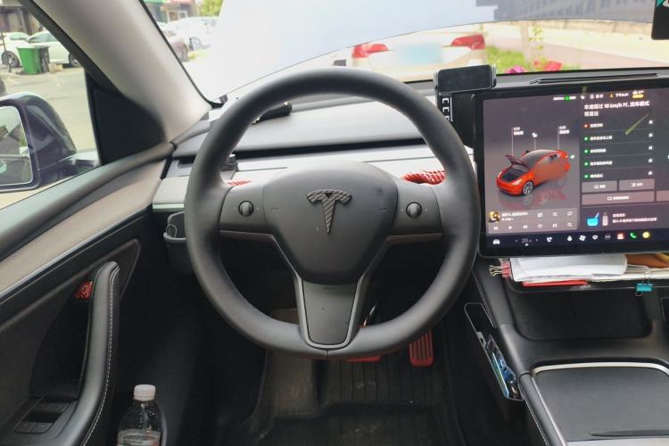 Used Tesla Model Y 2024 Rear-Wheel-Drive Version Steering Wheel