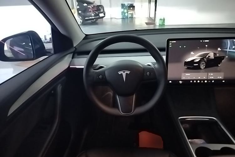 Used Tesla Model Y 2024 Rear-Wheel-Drive Version Steering Wheel