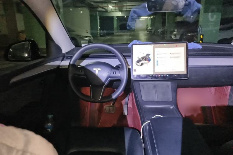 Used Tesla Model Y 2024 Rear-Wheel-Drive Version Steering Wheel