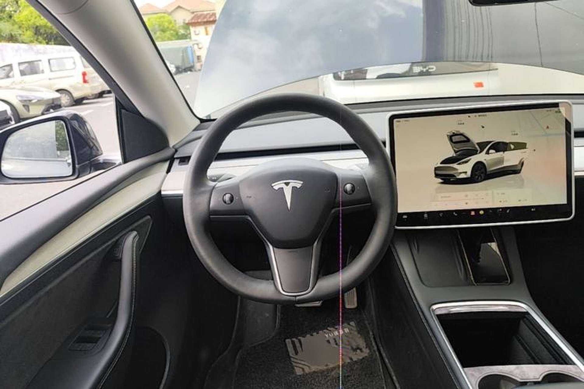 Used Tesla Model Y 2024 Rear-Wheel-Drive Version Steering Wheel