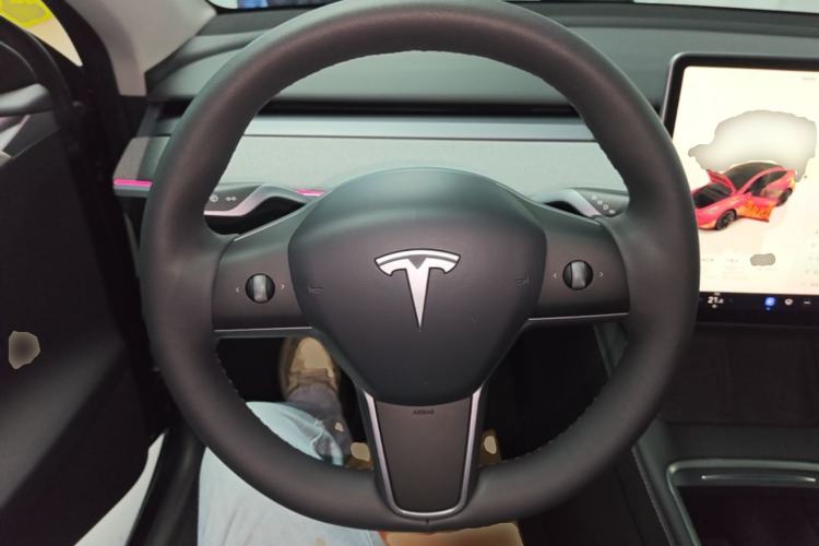 Used Tesla Model Y 2024 Rear-Wheel-Drive Version Steering Wheel