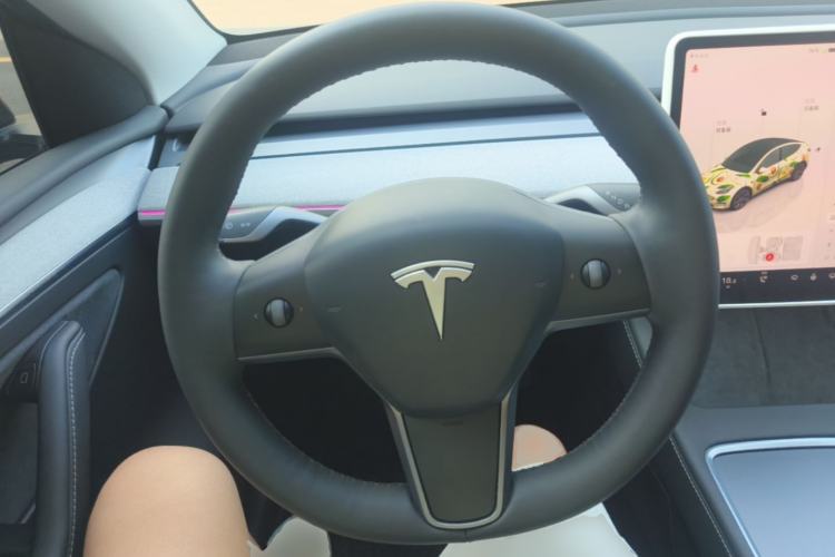 Used Tesla Model Y 2024 Rear-Wheel-Drive Version Steering Wheel