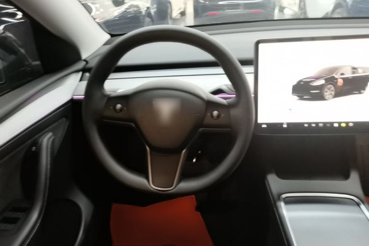 Used Tesla Model Y 2024 Rear-Wheel-Drive Version Steering Wheel