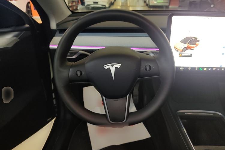 Used Tesla Model Y 2024 Rear-Wheel-Drive Version Steering Wheel