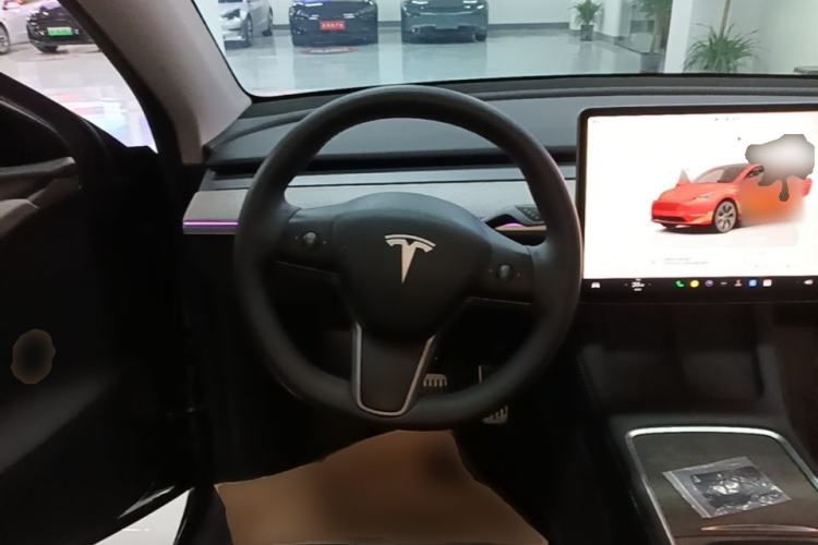 Used Tesla Model Y 2024 Rear-Wheel-Drive Version Steering Wheel