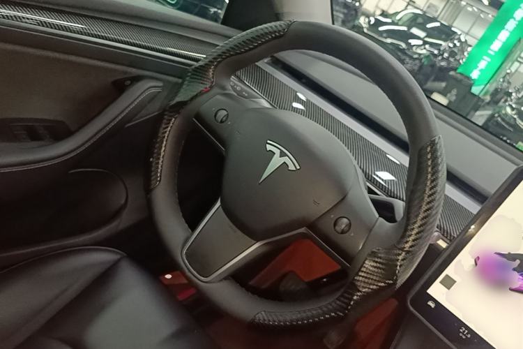 Used Tesla Model Y 2024 Rear-Wheel-Drive Version Steering Wheel