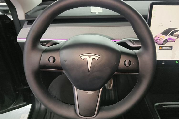 Used Tesla Model Y 2024 Rear-Wheel-Drive Version Steering Wheel