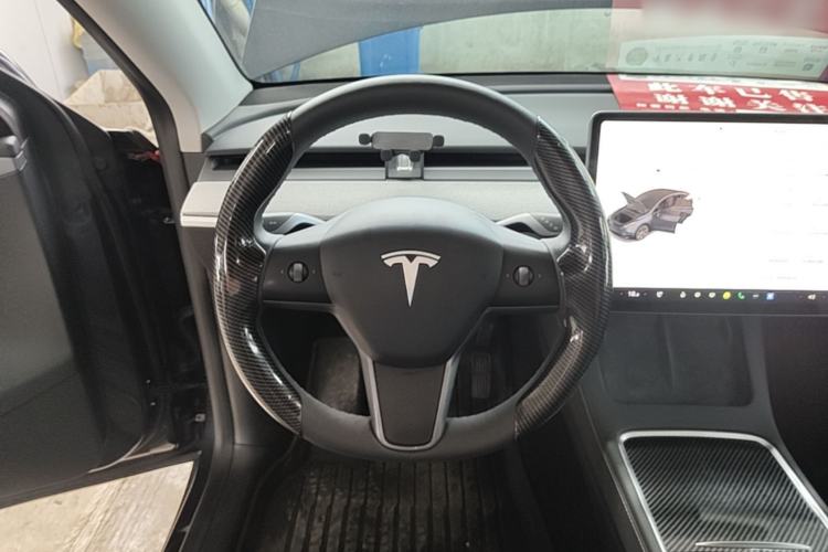 Used Tesla Model Y 2024 Rear-Wheel-Drive Version Steering Wheel