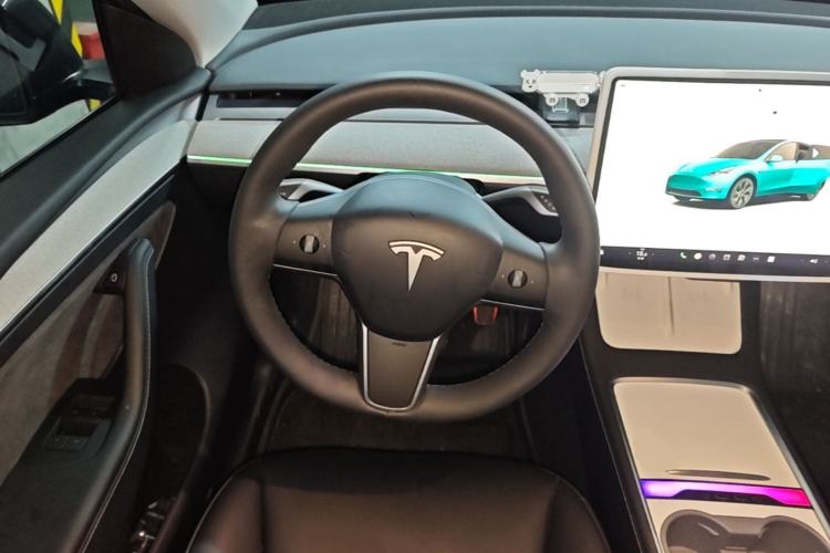 Used Tesla Model Y 2024 Rear-Wheel-Drive Version Steering Wheel