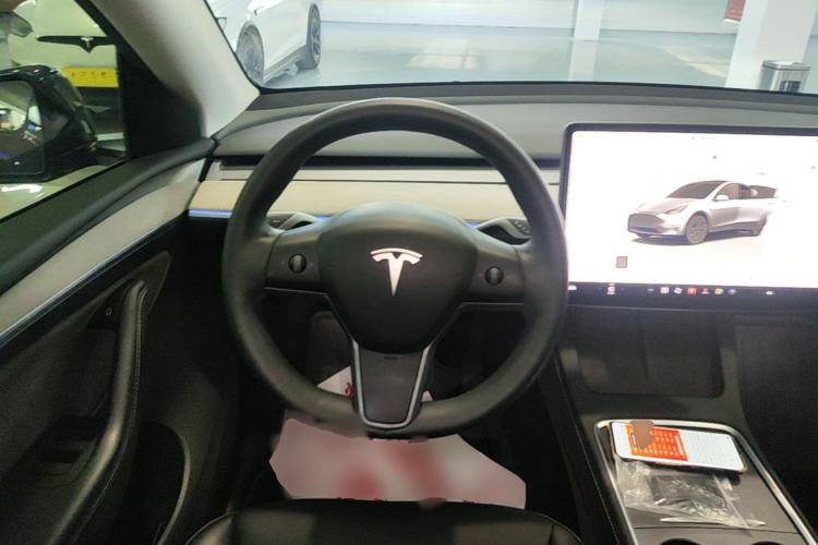 Used Tesla Model Y 2024 Rear-Wheel-Drive Version Steering Wheel