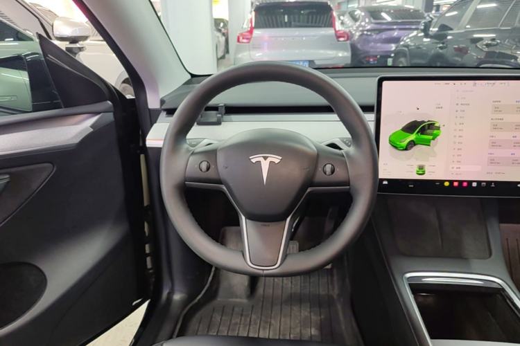 Used Tesla Model Y 2024 Rear-Wheel-Drive Version Steering Wheel