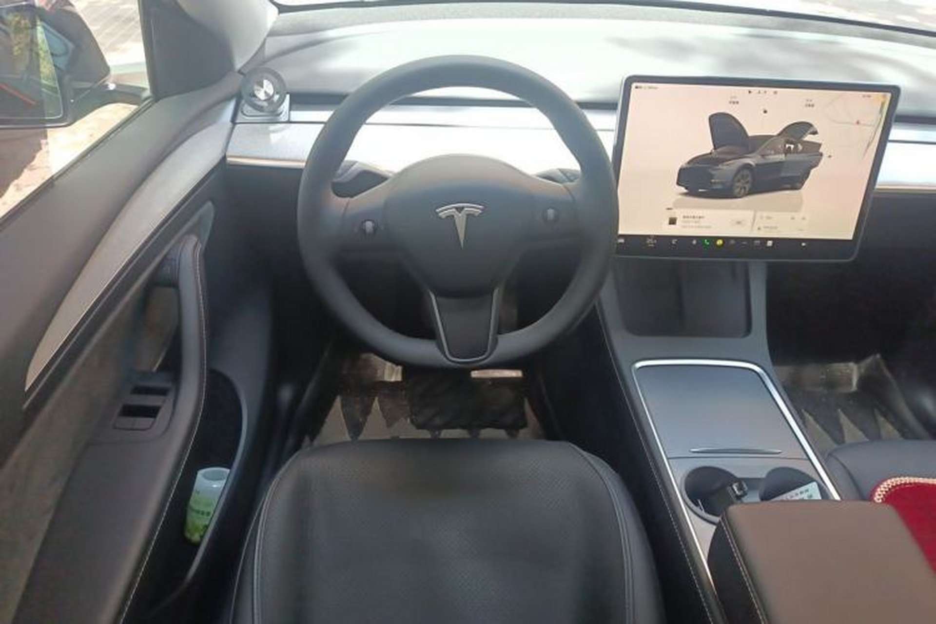 Used Tesla Model Y 2024 Rear-Wheel-Drive Version Steering Wheel