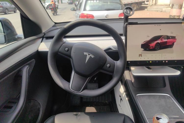 Used Tesla Model Y 2024 Rear-Wheel-Drive Version Steering Wheel