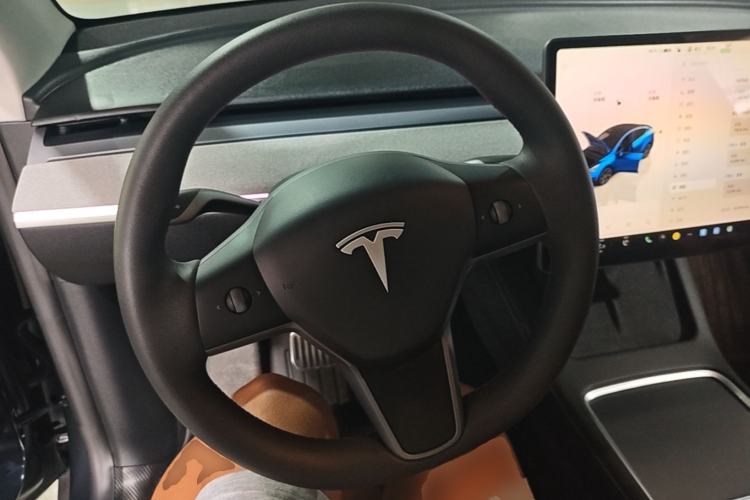 Used Tesla Model Y 2024 Rear-Wheel-Drive Version Steering Wheel