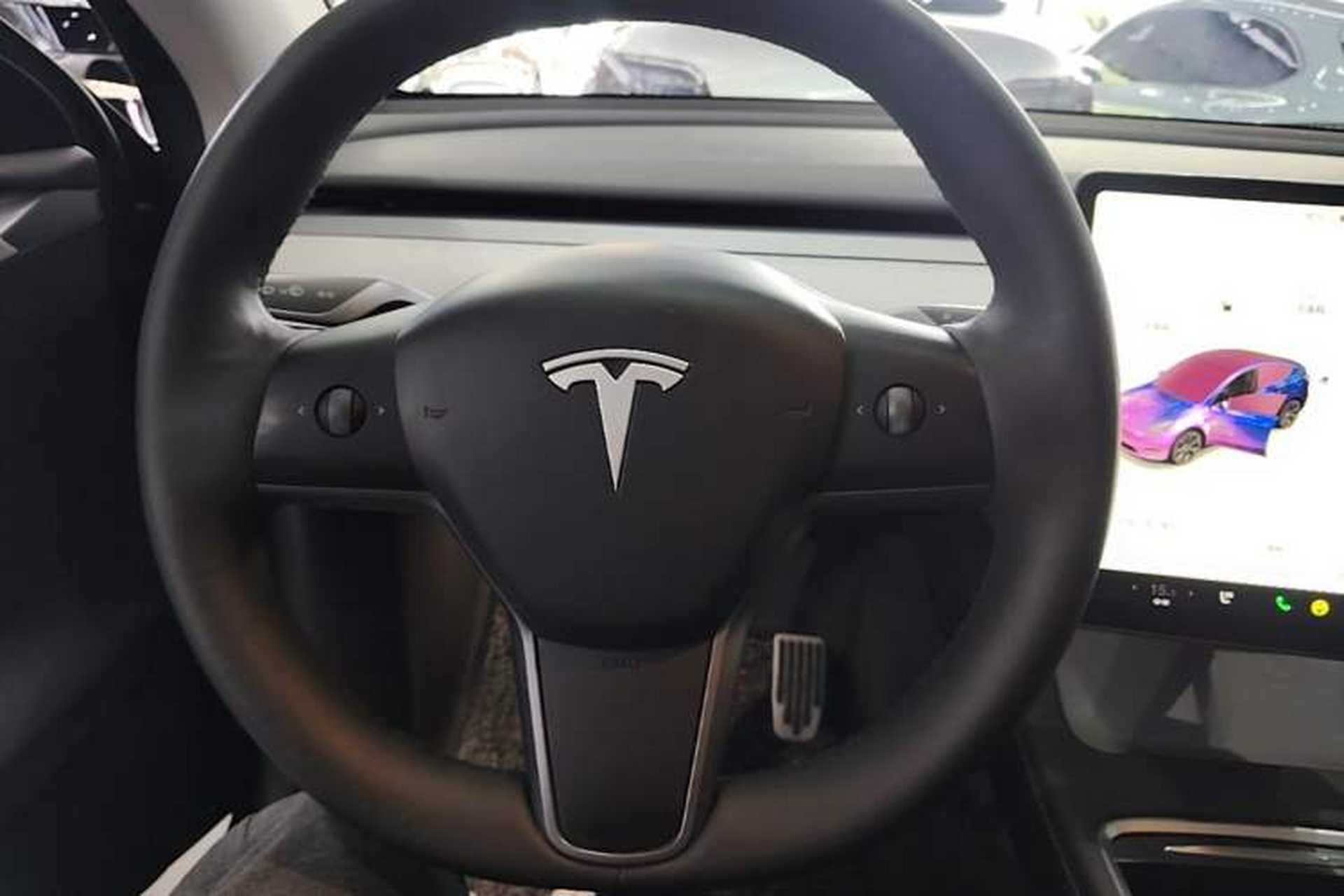 Used Tesla Model Y 2024 Rear-Wheel-Drive Version Steering Wheel