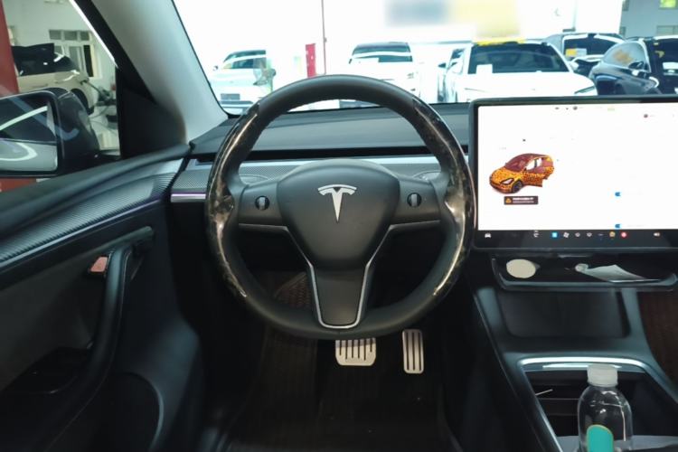 Used Tesla Model Y 2024 Rear-Wheel-Drive Version Steering Wheel