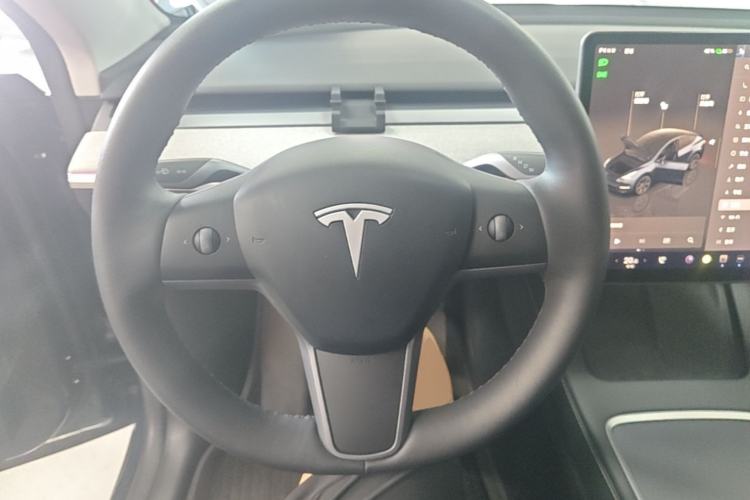 Used Tesla Model Y 2024 Rear-Wheel-Drive Version Steering Wheel