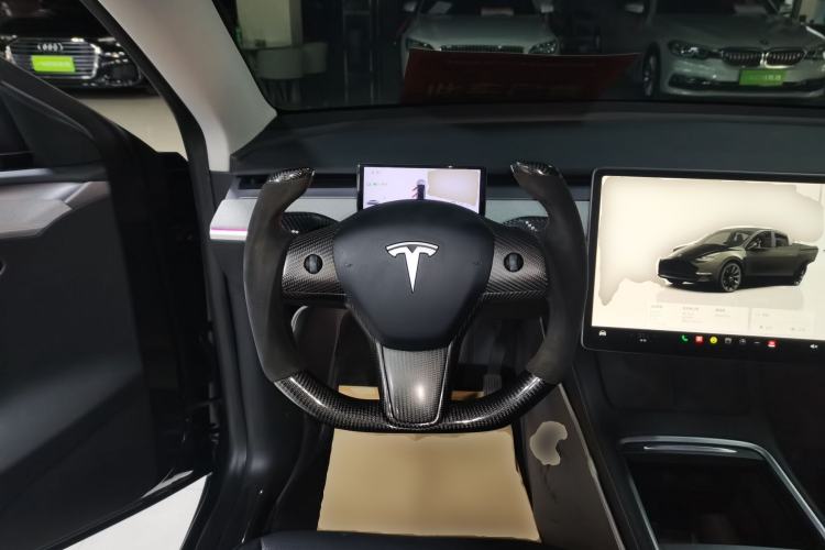Used Tesla Model Y 2024 Rear-Wheel-Drive Version Steering Wheel