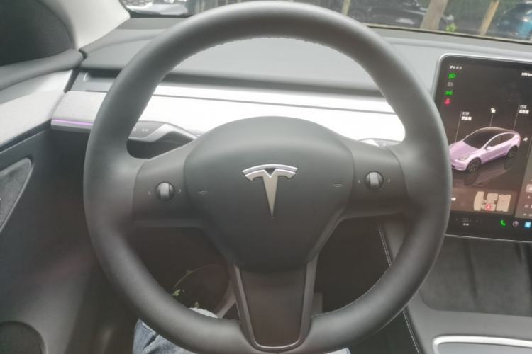 Used Tesla Model Y 2024 Rear-Wheel-Drive Version Steering Wheel