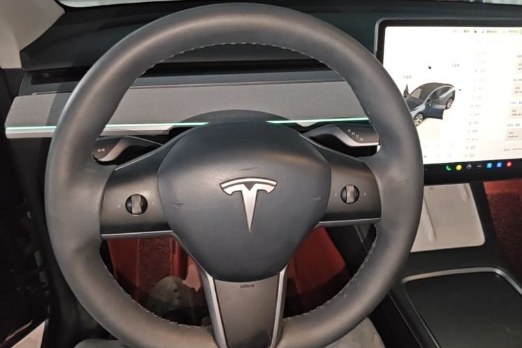 Used Tesla Model Y 2024 Rear-Wheel-Drive Version Steering Wheel