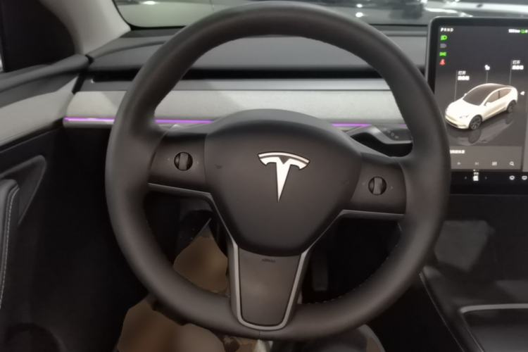 Used Tesla Model Y 2024 Rear-Wheel-Drive Version Steering Wheel