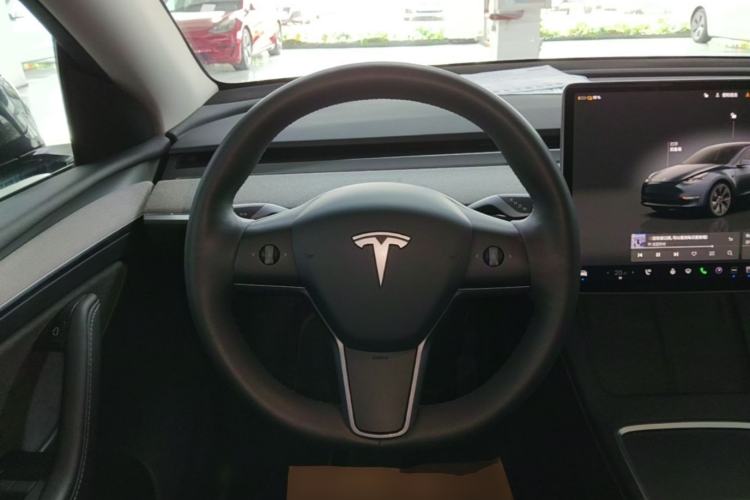 Used Tesla Model Y 2024 Rear-Wheel-Drive Version Steering Wheel