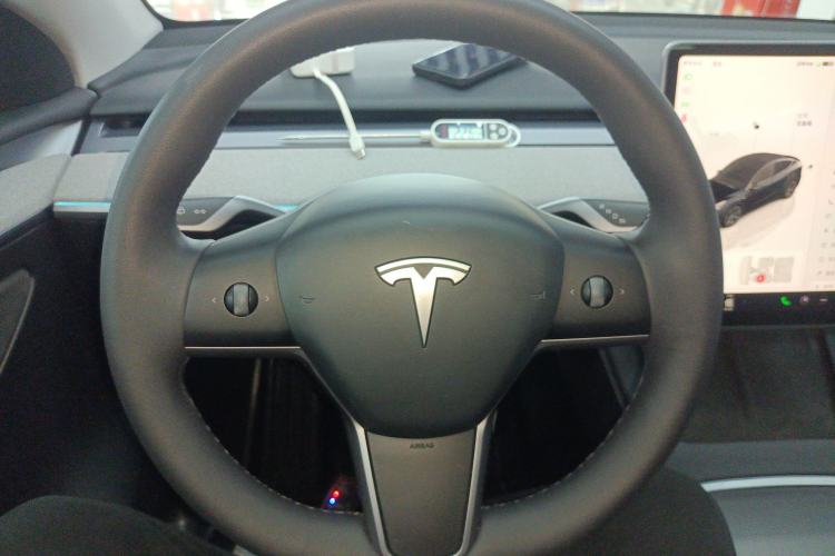 Used Tesla Model Y 2024 Rear-Wheel-Drive Version Steering Wheel