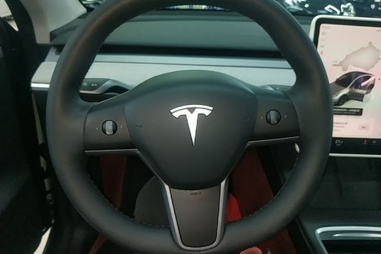 Used Tesla Model Y 2024 Rear-Wheel-Drive Version Steering Wheel