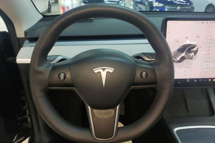 Used Tesla Model Y 2024 Rear-Wheel-Drive Version Steering Wheel