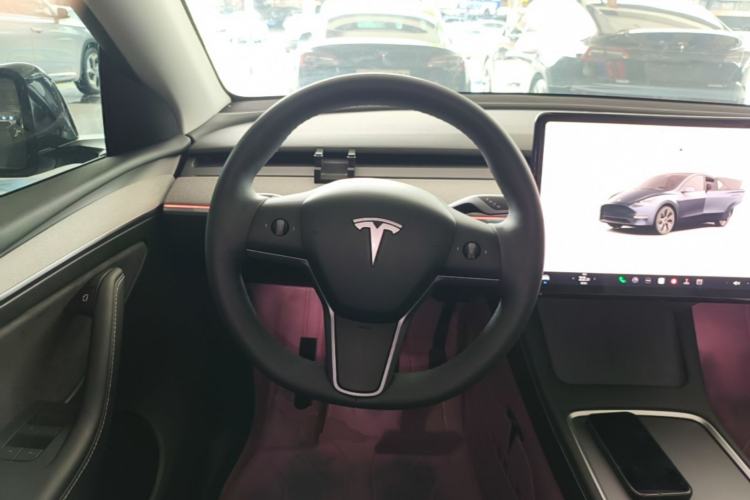 Used Tesla Model Y 2024 Rear-Wheel-Drive Version Steering Wheel