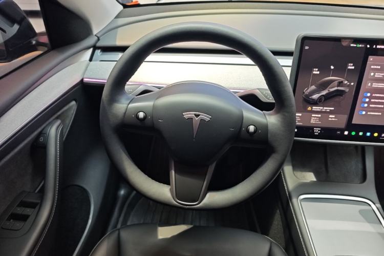 Used Tesla Model Y 2024 Rear-Wheel-Drive Version Steering Wheel