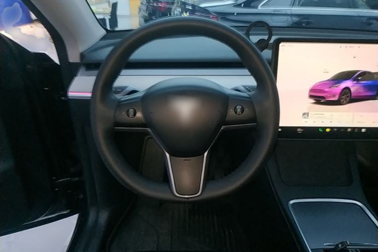 Used Tesla Model Y 2024 Rear-Wheel-Drive Version Steering Wheel