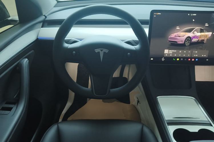 Used Tesla Model Y 2024 Rear-Wheel-Drive Version Steering Wheel