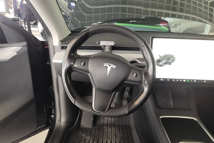 Used Tesla Model Y 2024 Rear-Wheel-Drive Version Steering Wheel