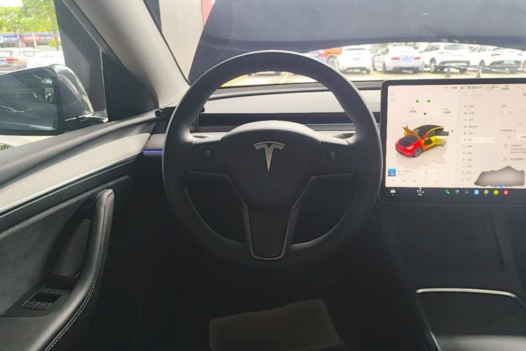 Used Tesla Model Y 2024 Rear-Wheel-Drive Version Steering Wheel