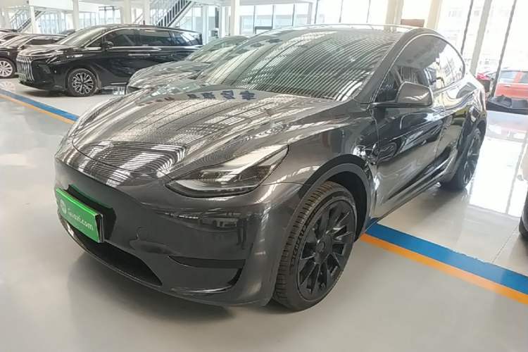Used Tesla Model Y 2024 Rear-Wheel-Drive Version Guazi used car, China used car export, Used car for sale, Used Tesla cars, Cheapest cars for sale, Electric vehicle, New energy car
